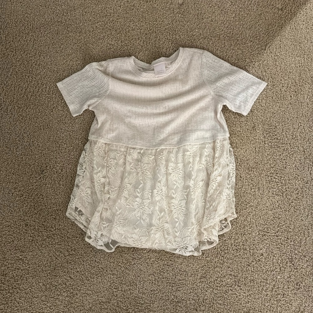 Lauren Conrad top